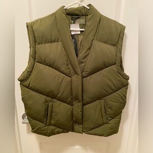 BLANKNYC Puffer Vest-brand new